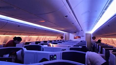 (CX) Cathay Pacific 881 Flight Details .